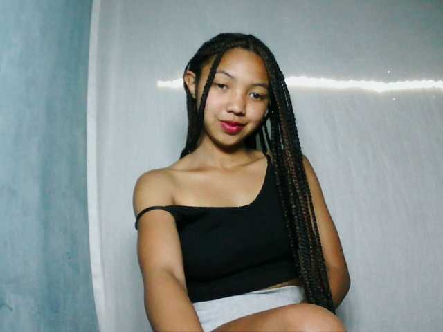 Missfireangel12 live cam on BongaCams