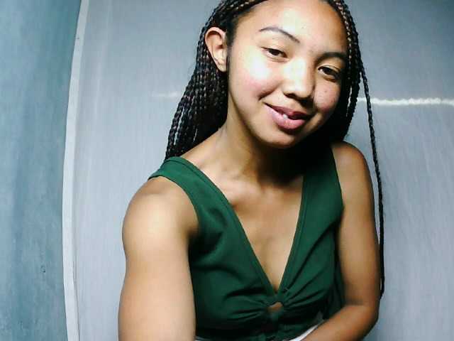 Missfireangel12 live cam on BongaCams