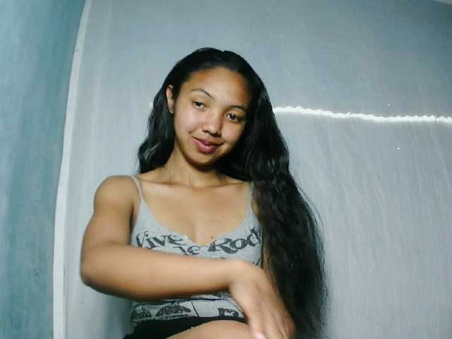 Missfireangel12 live cam on BongaCams