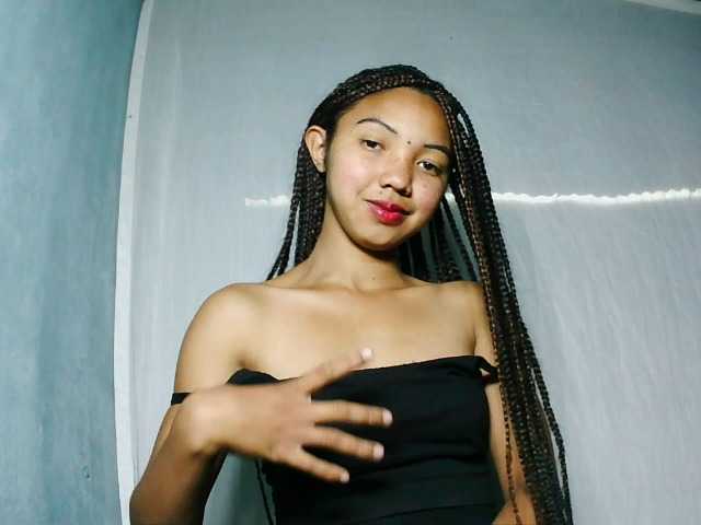 Missfireangel12 live cam on BongaCams