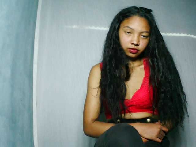 Missfireangel12 live cam on BongaCams