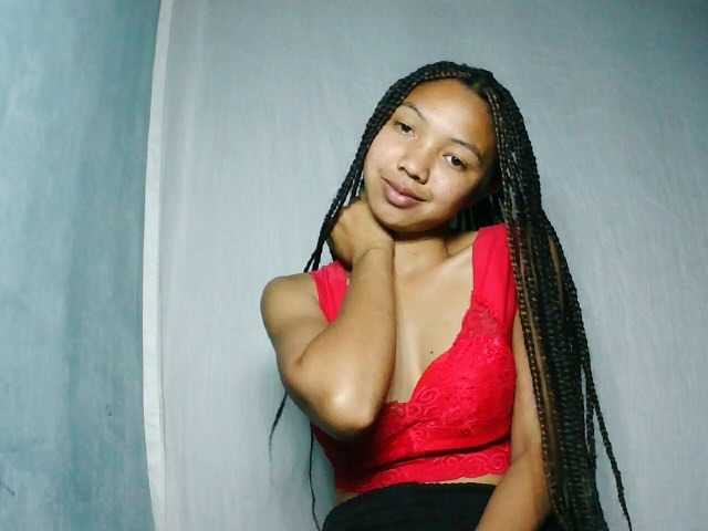Missfireangel12 live cam on BongaCams