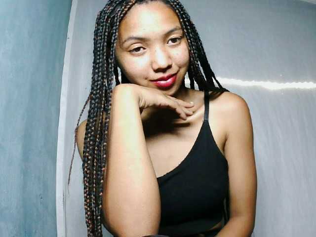 Missfireangel12 live cam on BongaCams