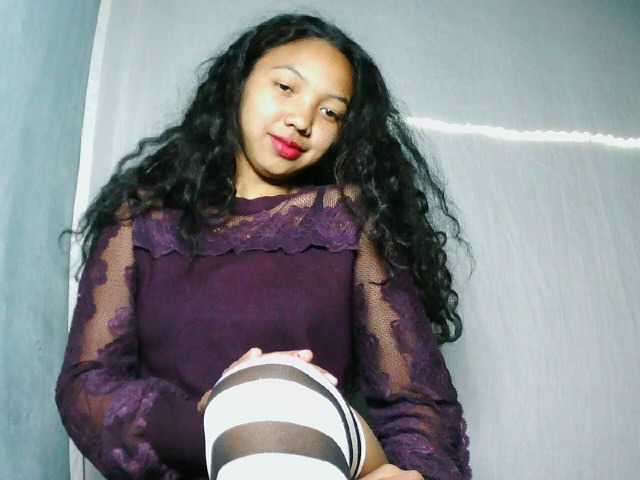 Missfireangel12 live cam on BongaCams