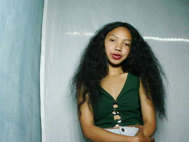 Missfireangel12 live cam on BongaCams