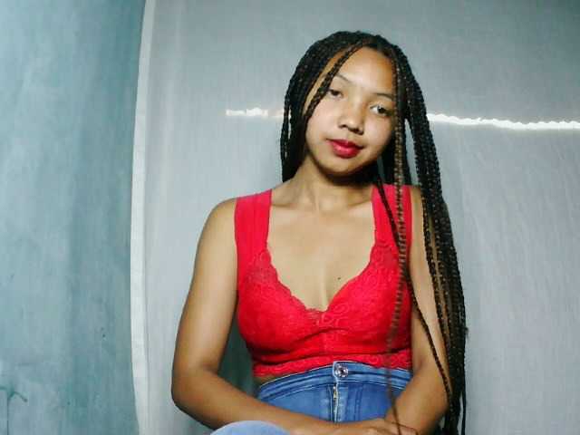 Missfireangel12 live cam on BongaCams