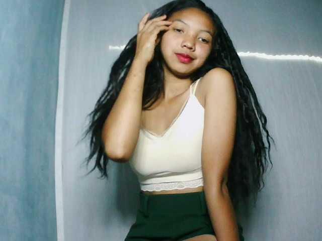 Missfireangel12 live cam on BongaCams