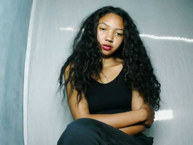 Missfireangel12 live cam on BongaCams