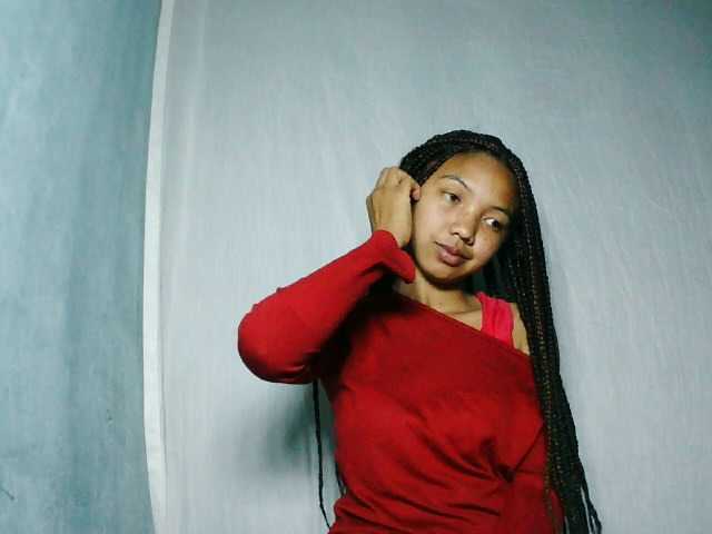 Missfireangel12 live cam on BongaCams