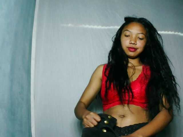 Missfireangel12 live cam on BongaCams