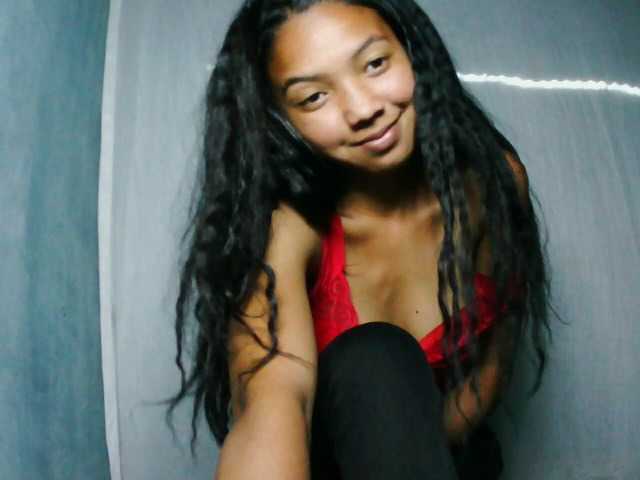 Missfireangel12 live cam on BongaCams