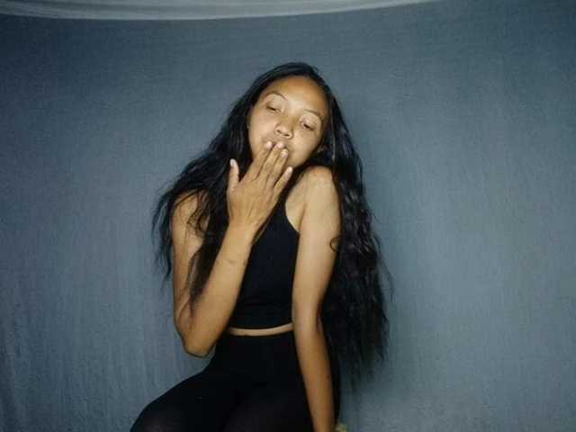 Missfireangel12 live cam on BongaCams