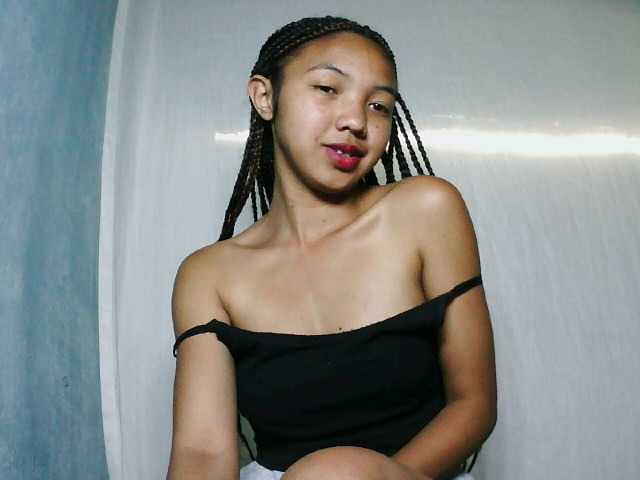 Missfireangel12 live cam on BongaCams