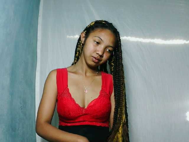 Missfireangel12 live cam on BongaCams