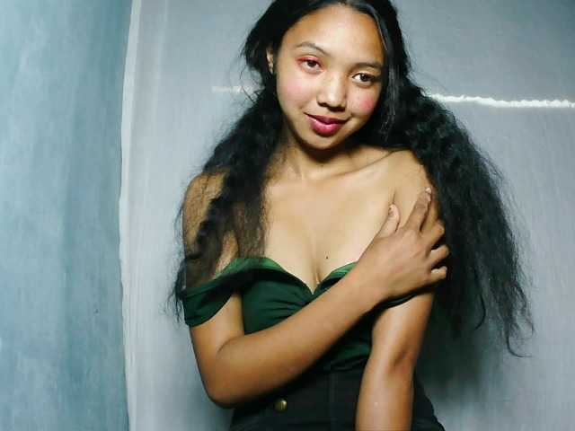 Missfireangel12 live cam on UnifiedCams