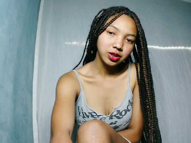 Missfireangel12 live cam on BongaCams