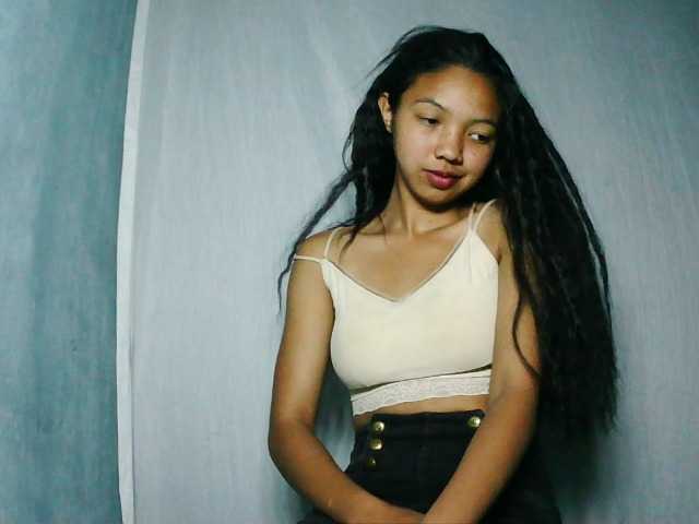 Missfireangel12 live cam on BongaCams