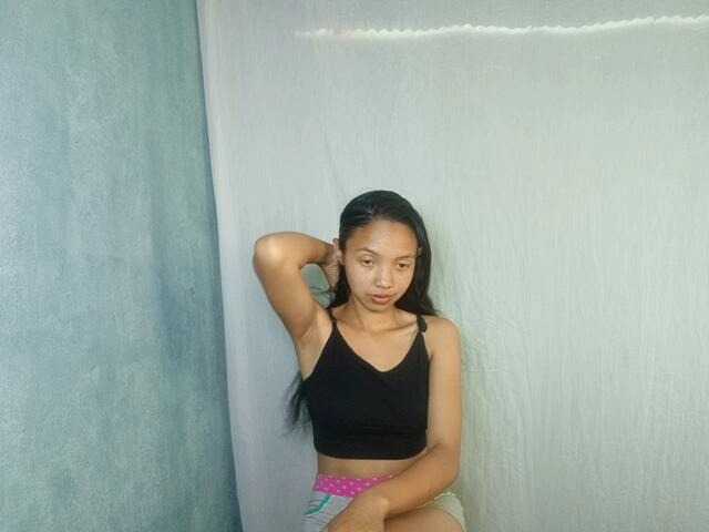Missfireangel12 live cam on BongaCams