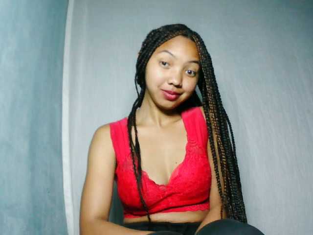 Missfireangel12 live cam on BongaCams