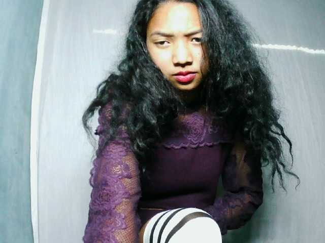 Missfireangel12 live cam on BongaCams