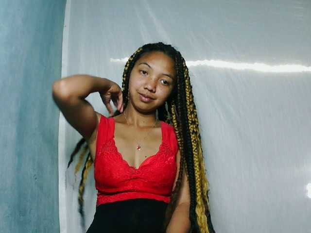 Missfireangel12 live cam on BongaCams