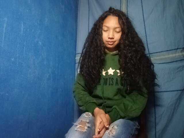 Missfireangel12 live cam on BongaCams