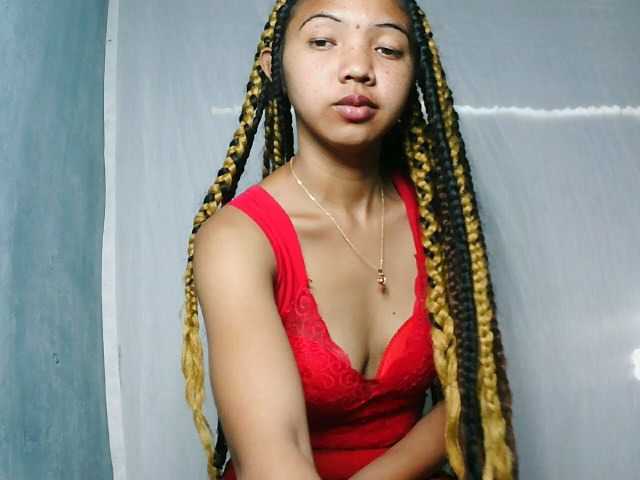 Missfireangel12 live cam on BongaCams