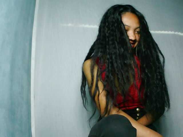 Missfireangel12 live cam on BongaCams