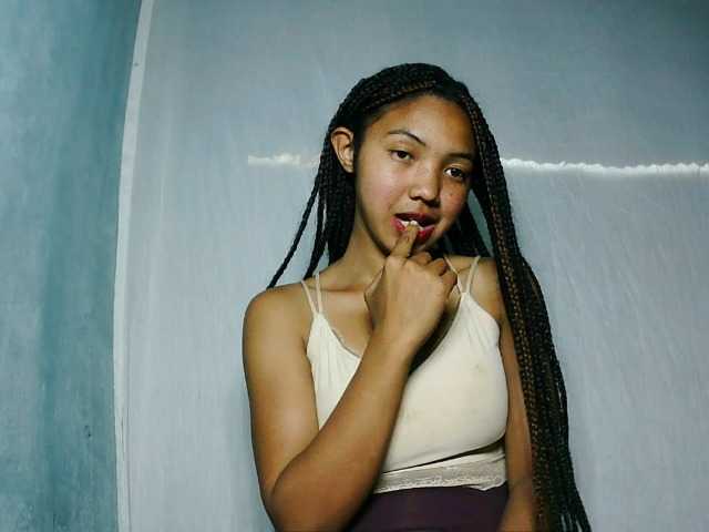 Missfireangel12 live cam on BongaCams