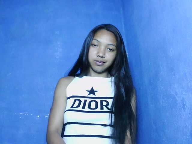 Missfireangel12 live cam on BongaCams