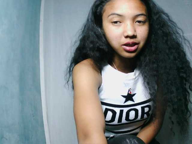 Missfireangel12 live cam on BongaCams