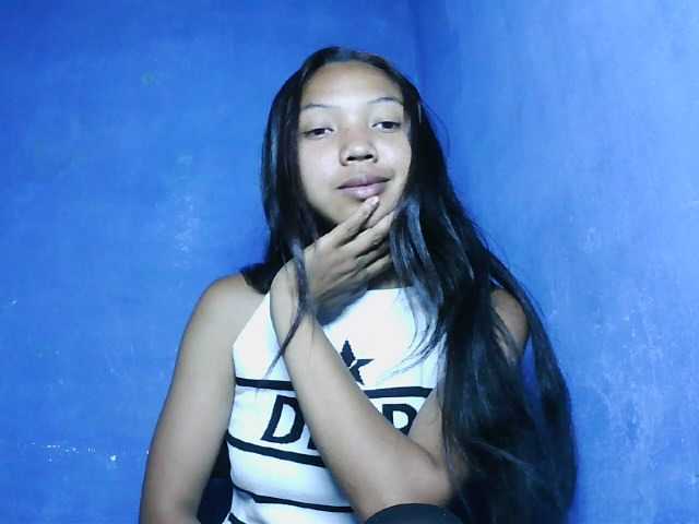Missfireangel12 live cam on BongaCams