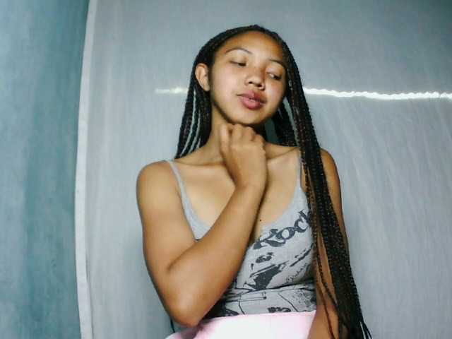 Missfireangel12 live cam on BongaCams