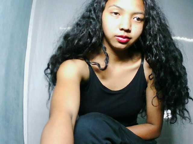 Missfireangel12 live cam on BongaCams