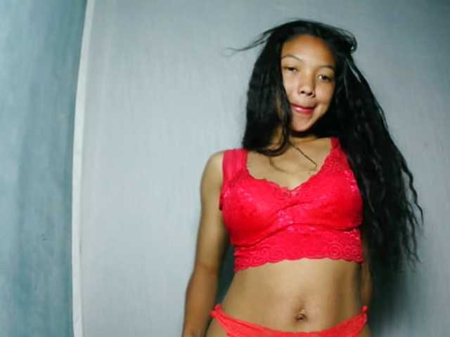 Missfireangel12 live cam on BongaCams