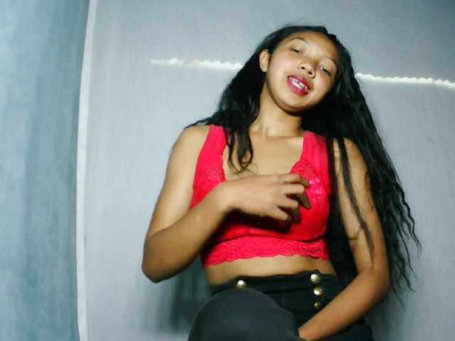 Missfireangel12 live cam on BongaCams