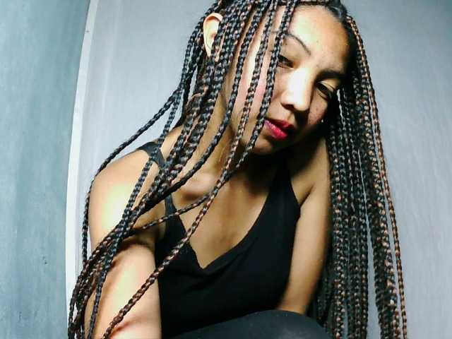 Missfireangel12 live cam on BongaCams