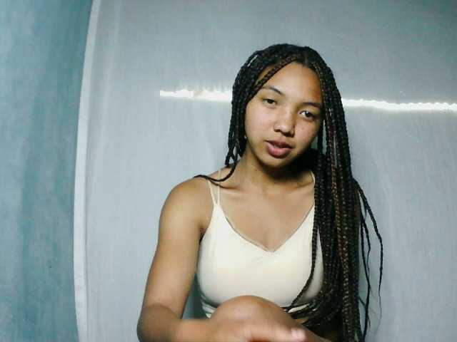 Missfireangel12 live cam on BongaCams