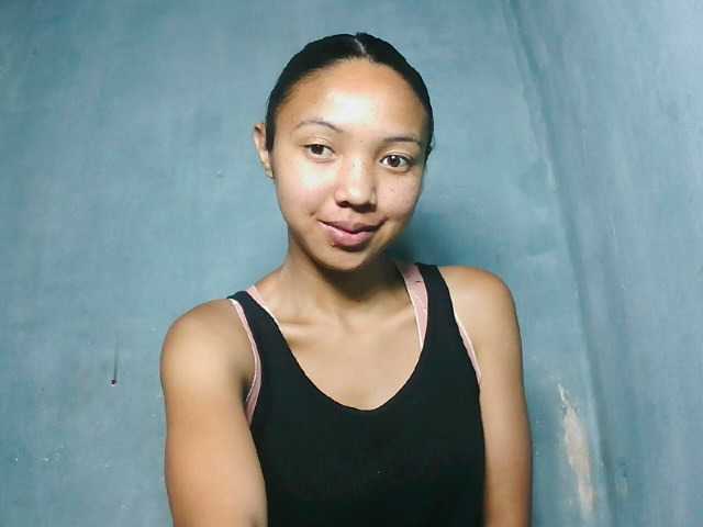 Missfireangel12 live cam on BongaCams