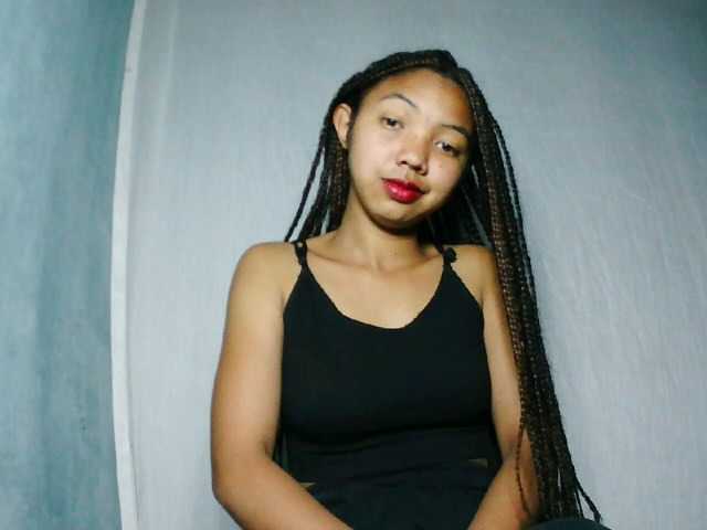 Missfireangel12 live cam on BongaCams