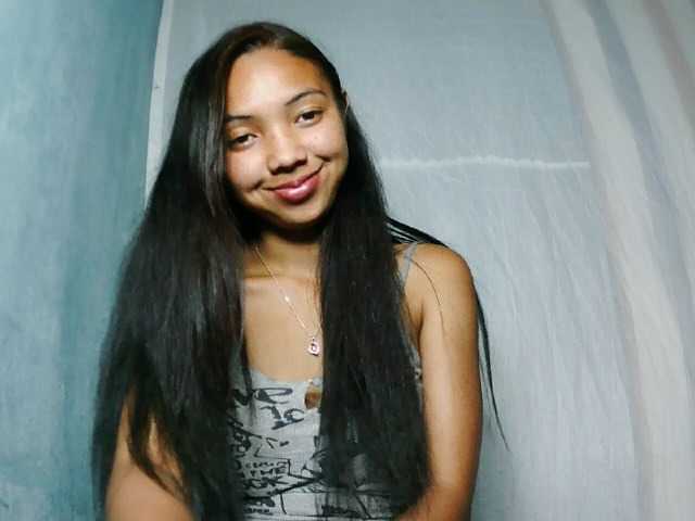 Missfireangel12 live cam on BongaCams