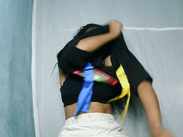 Missfireangel12 live cam on BongaCams