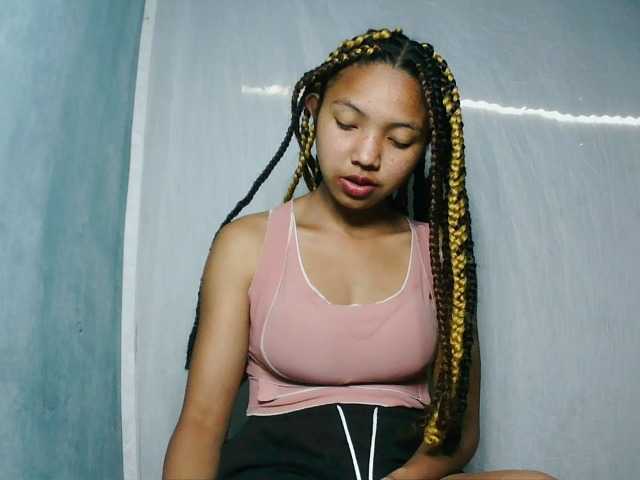 Missfireangel12 live cam on BongaCams