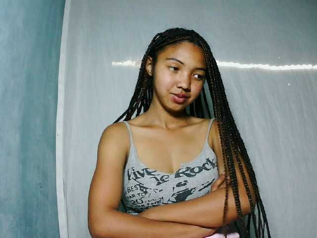 Missfireangel12 live cam on BongaCams