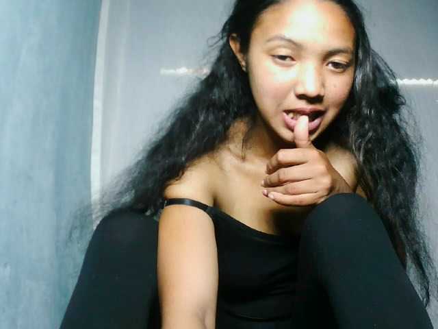 Missfireangel12 live cam on BongaCams