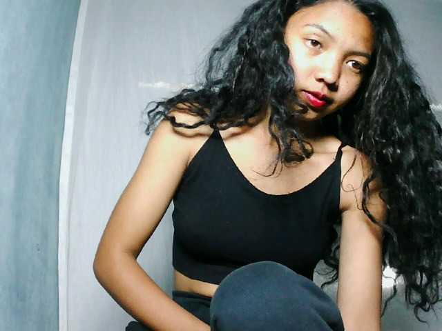 Missfireangel12 live cam on BongaCams