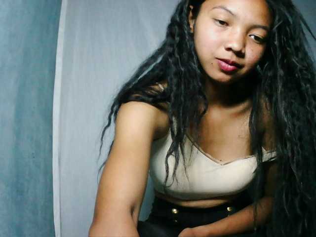 Missfireangel12 live cam on BongaCams