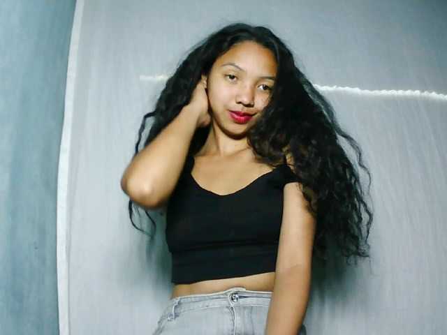 Missfireangel12 live cam on BongaCams