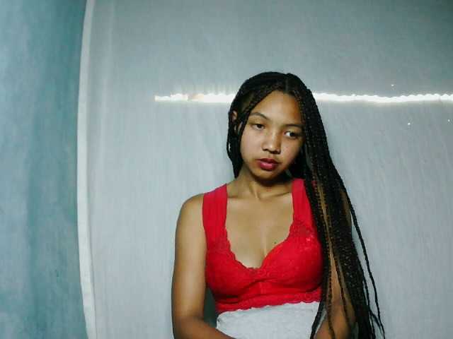 Missfireangel12 live cam on BongaCams