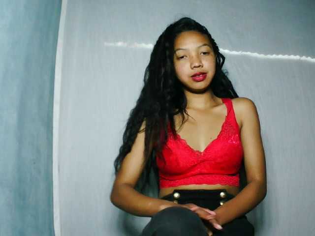 Missfireangel12 live cam on BongaCams